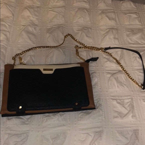 Aldo Handbags - Beautiful Aldo shoulder bag